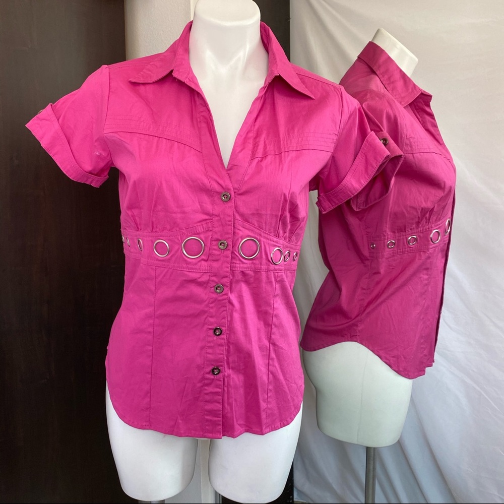 ✅ Women’s pink shirt size L Decoded